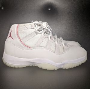 🔥 NIKE Jordan 11 Platinum Tint Size 8.5M / 10W